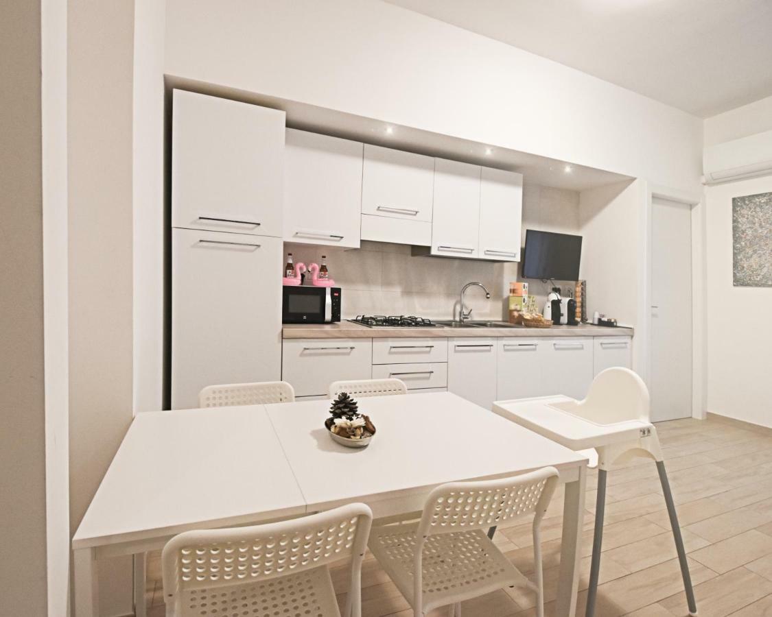 Edo Gallery Suites Cagliari Bagian luar foto